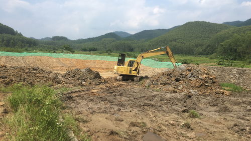 沃野匠心 记垦造水田中的农业企业托管服务模式